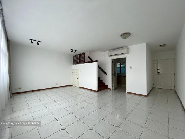 Siglap Centre D15, Apartment