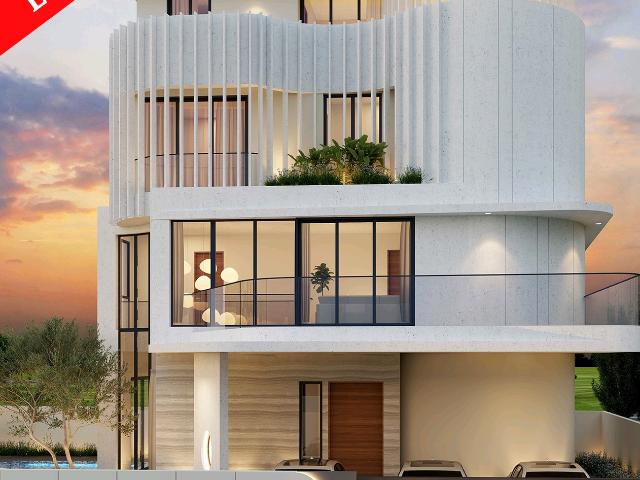 Siglap Road D15, Semi