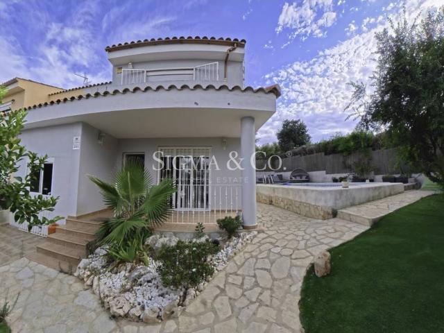 SIGMA & CO. REAL ESTATE PRESENTA ESTA EXCLUSIVA OPORTUNIDAD EN MONTSERRAT