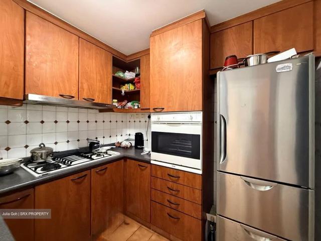 Signature Park D21, Condominium