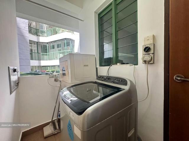Signature Park D21, Condominium
