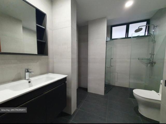 Signature Park D21, Condominium