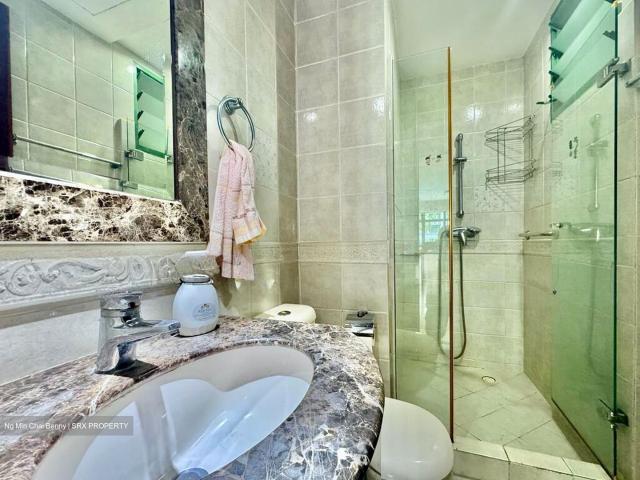Signature Park D21, Condominium