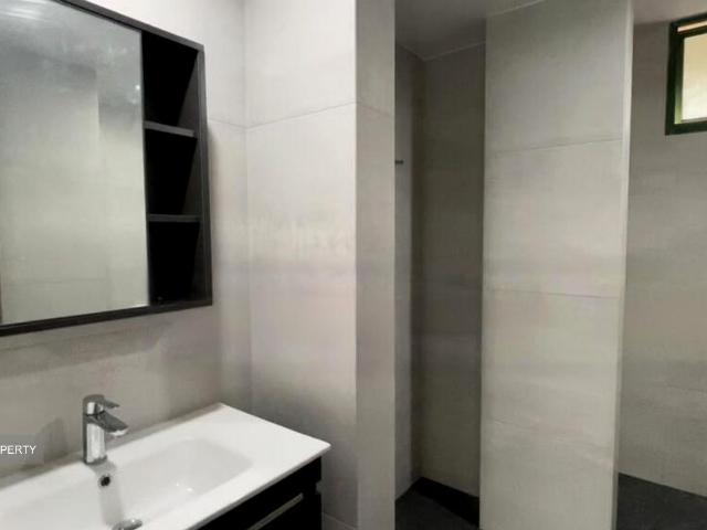 Signature Park D21, Condominium