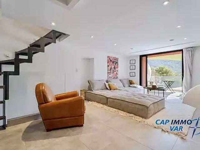 Signes 83870 Achat / Vente maison 3 pièces t3 piscine terrasse