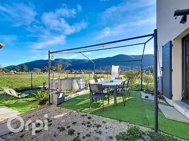 Signes 83870 Achat / Vente maison 4 pièces t4 jardin terrasse