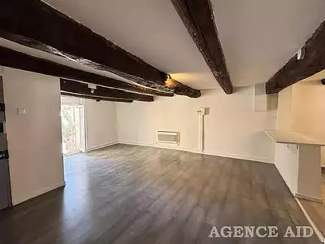 Signes 83870 Location appartement 1 pièce t1