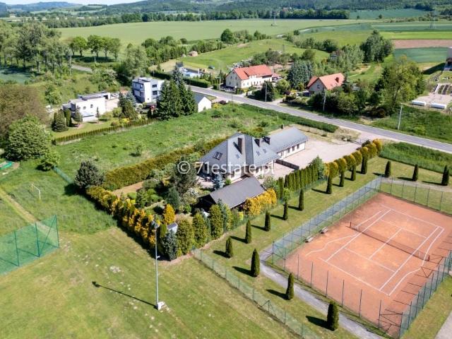 Sikorskiego 38D 331 m², Ścinawka Średnia