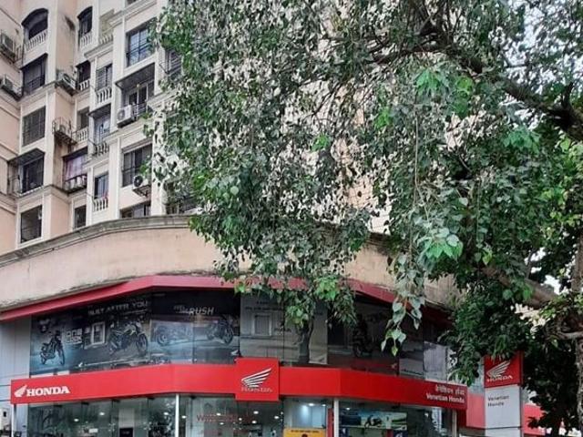 Silver CHS Kandivali West Commercial Showroom 5000 Sq. Ft. in Kandivali West Mumbai Listing ID: #10298