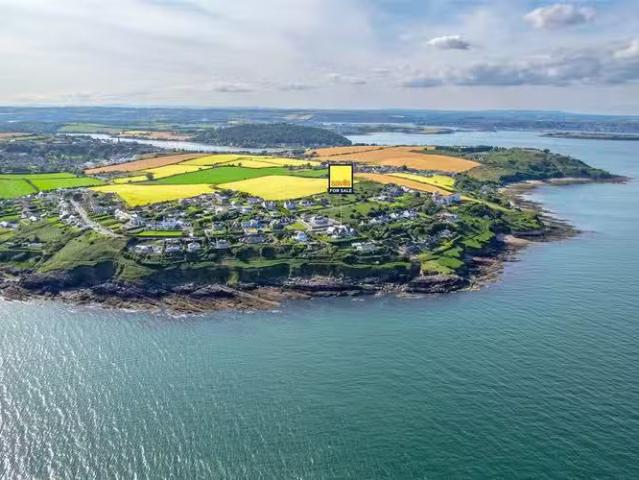 Silver Apple, Weavers Point, Crosshaven, Co Cork, P43RP21 is f.