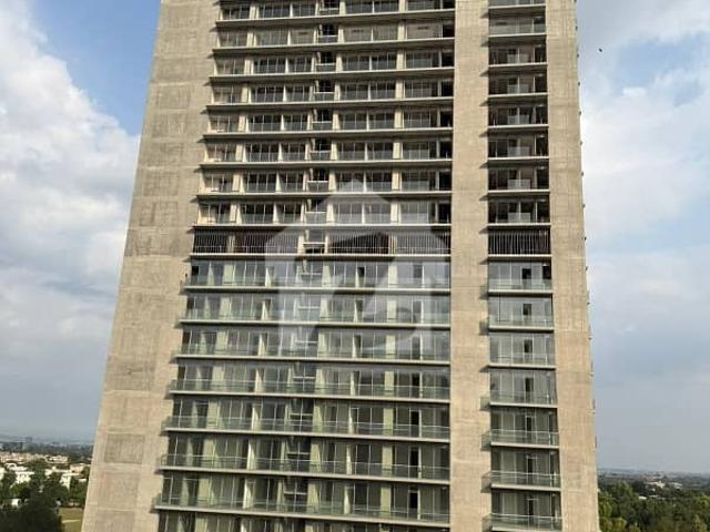 Silver oaks 3beds fully furnished luxury appt for sale investor rate demand 6.95 crore 2100 sqft top floors more information contact us 03005559
