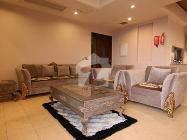 Silver Oaks Fully Furnished Three Bed Apartment Available For Rent