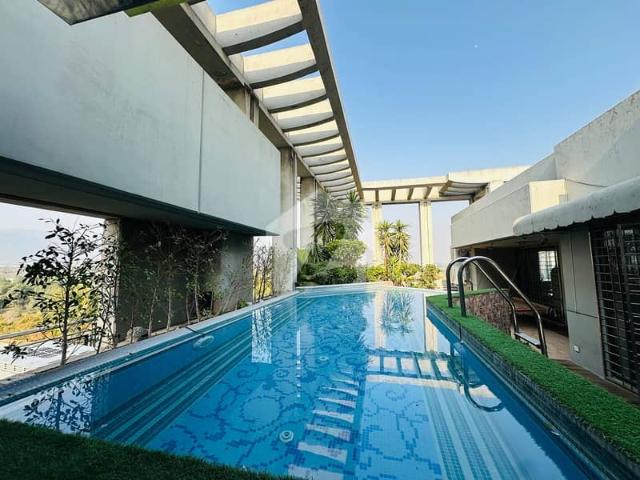 Silver oaks pent house for sale