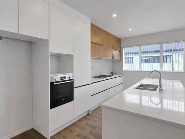Silverdale, 5 bedrooms