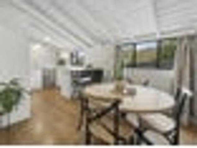 Silverstream, 3 bedrooms, $500 pw