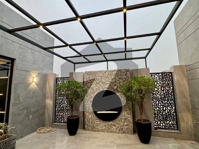 Silent commercial available for rent gulshan e iqbal block 6