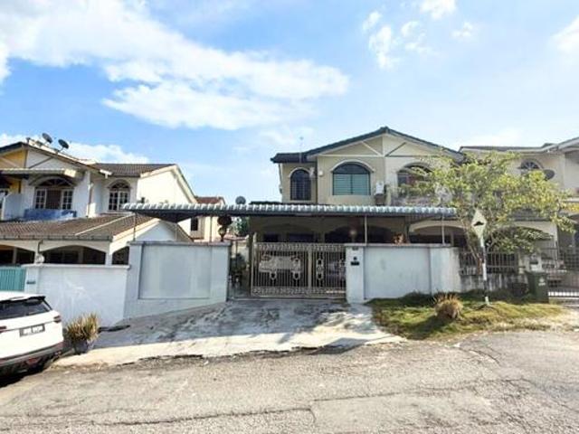 Silibin Double Storey Intermediate Corner House Fully Renovated Ipoh