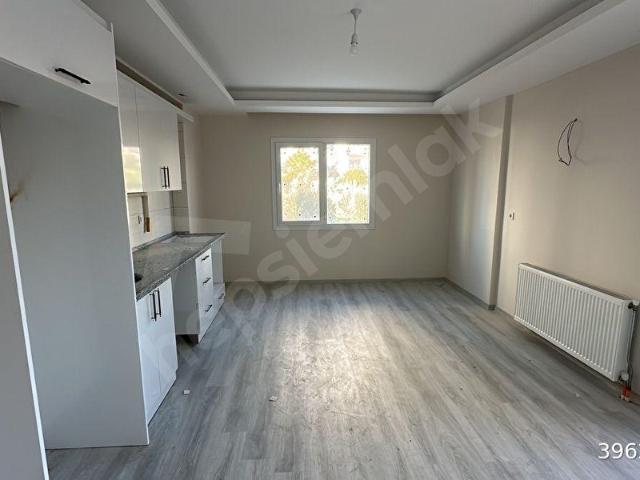 Silifke merkezde satılık daire