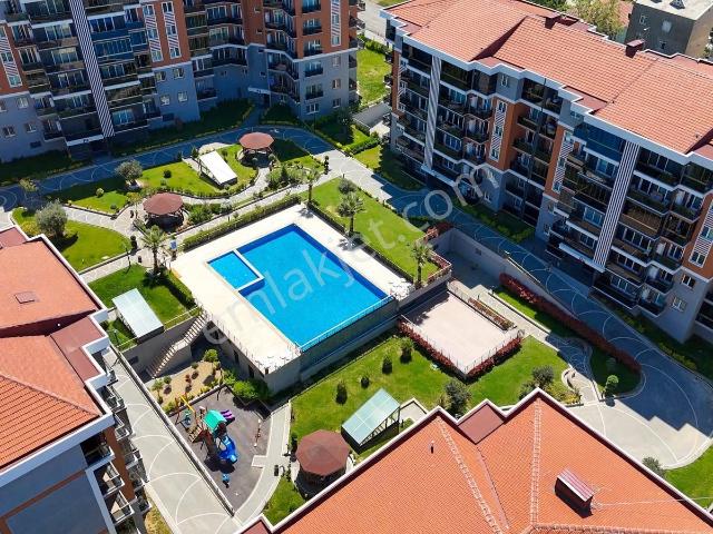 Silivri M.sinan Sun Of Sitesinde Ara Kat 3 Balkonlu 2+1