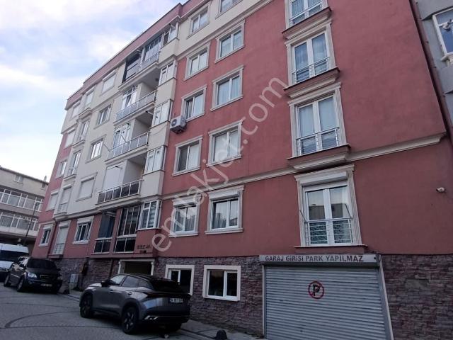 Silivri Merkezde Kapalı Otoparklı Satılık 3+1 Daire