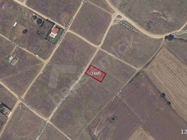 Silivri Büyük Çavuşlu'da Konut İmarlı 713 Metrekare Satılık Arsa