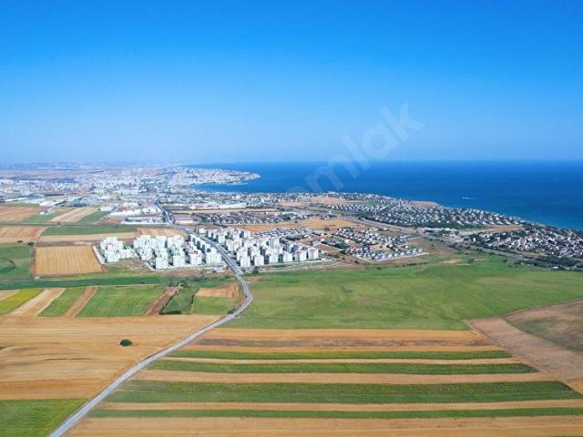 Silivri' de Deniz Manzaralı Toplu Konutlara Yakın Müstakil Arazi