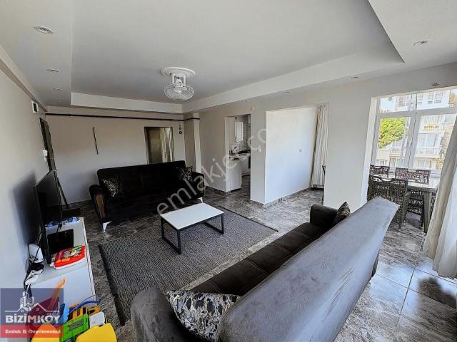 Silivri Parköyde Denize Sıfır 2+1 100 M2 Satılık Yazlık Daire
