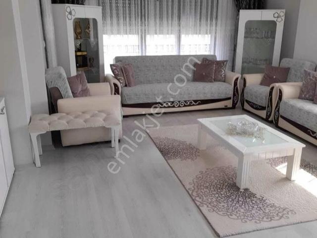 Silivri Yeni Mah.kapalı Yüzme Havuzu Karsısında 3+1 Daire