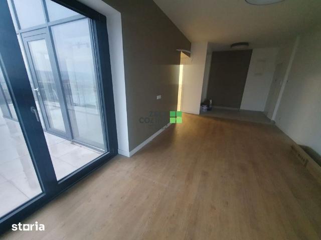 Silk, de inchiriat 3 camere, decomandat, 2 bai, 1 balcon, 1 terasa