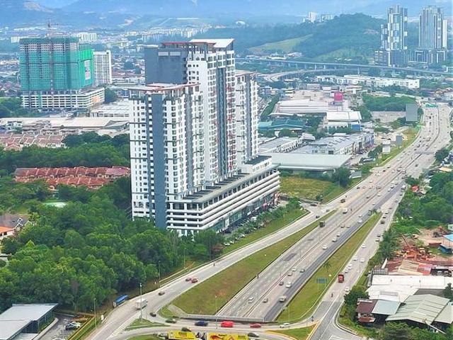 Silk residence cheras balakong below market price and 100 loan