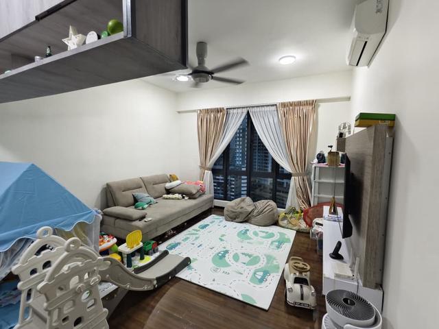 Silk Sky Balakong Near C180 Aeon MRT The Mines Fully Furnish Freehold