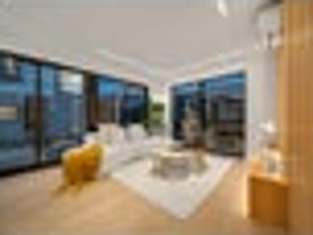 SIRIUSLY BEAUTIFUL AT 7 SIRIUS PLACE