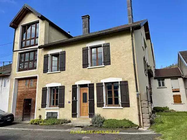 Sirod 39300 Achat / Vente immeuble