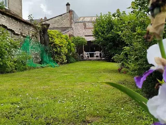Sissonne 02150 Achat / Vente maison 6 pièces t6