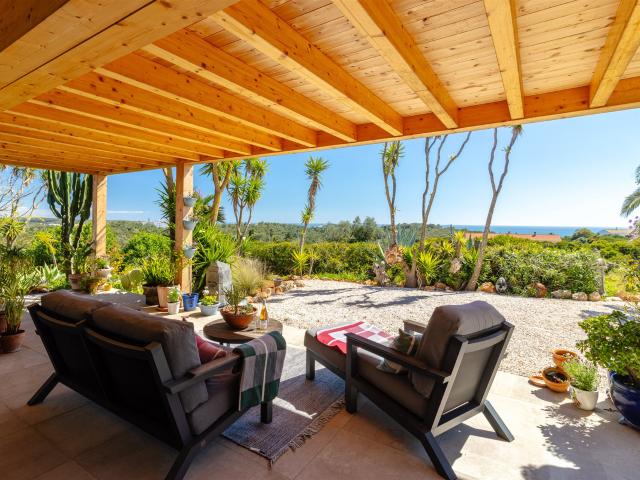 Situada nos arredores tranquilos de Salema, esta casa exceci. 152m² Vila do Bispo e Raposeira
