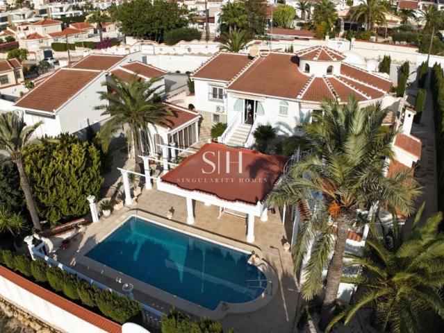 Situada en una impresionante parcela orientada al sur de 1.0. 212m² Ciudad Quesada