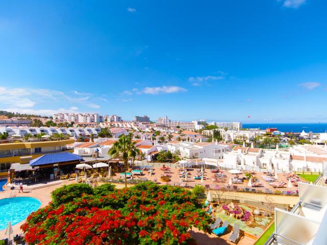 Situado en el corazón de la zona turística, este apartamento. 51m² San Eugenio