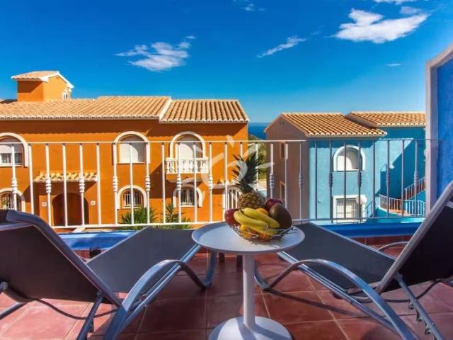 Situado en la codiciada zona de Cumbre del Sol, en Benitache. 80m² Benitachell