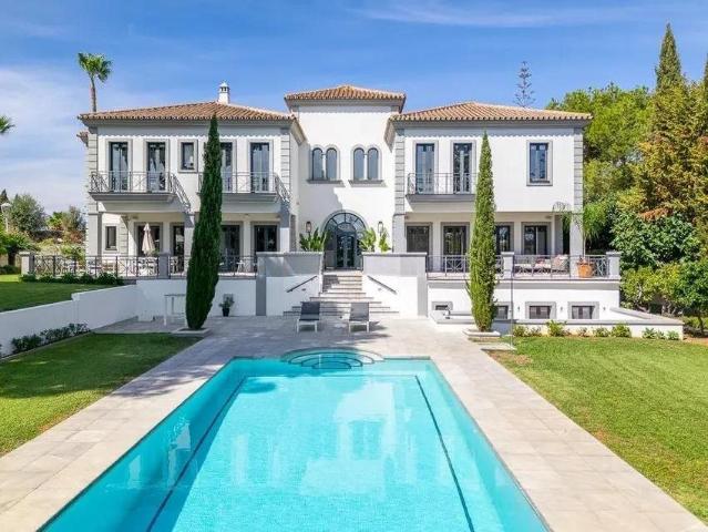 Situado en la prestigiosa zona de Mijas Golf, Mijas Costa, M. 571m² Mijas Costa