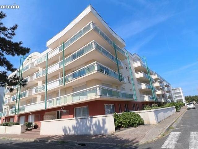 Situé au cœur du quartier de Quentovic superbe 3 pièces de 80.61m² 2 ch, une cave et un parking