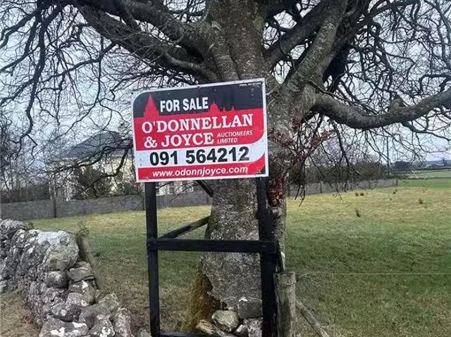Site At Cashlawndarra, Ryehill, Monivea, Co. Galway