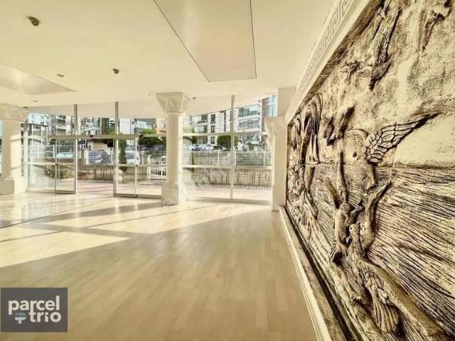 Site İçerisinde Abonelikleri Açık Eşyalı Kiralık 2+1 Daire