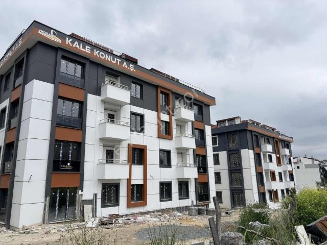 Site İçerisinde Kapalı Otoparklı 2+1 Ara Kat Daire