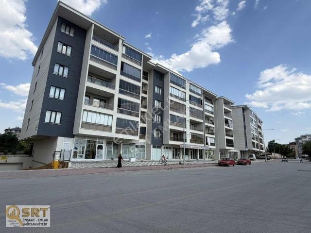 Site İçerisinde Satlık Lüks 3+1