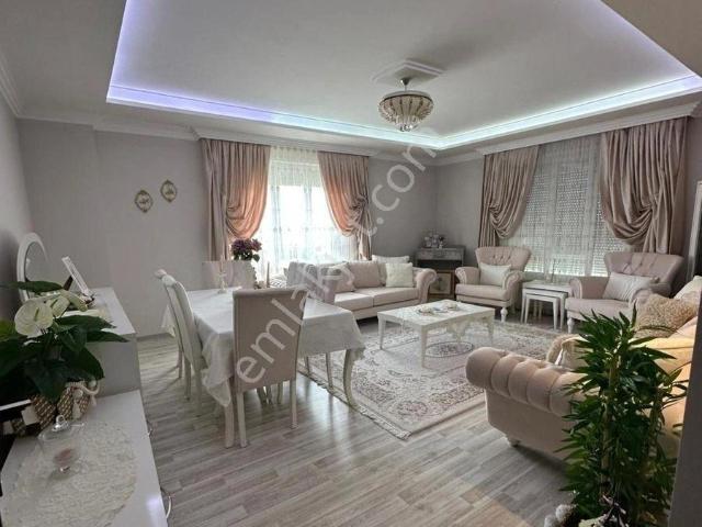 Site İçi 4+1 Ara Kat Satılık Daire