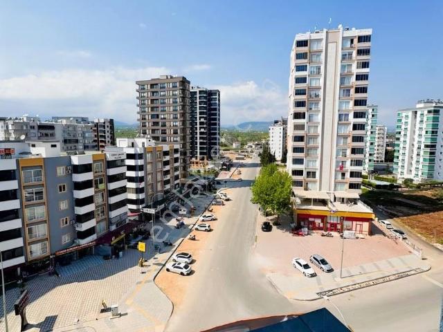 Site İçi Havuzlu İçi Yapılı Geniş 2+1