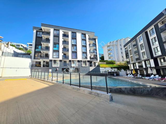 Site İçi Denize Yakın Satılık 2+1 Yeni Daire