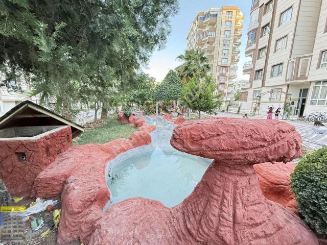 Site İçinde Kiralık Yüksek Giriş