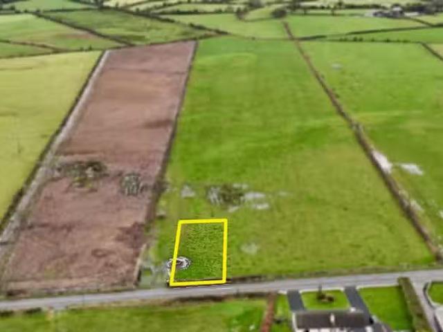 Site with Full Planning Permission at Rabane, Castleblakeney.