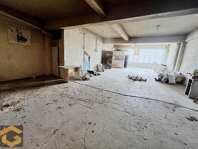 Siteler'de 1. Kat 180m Kiralık Dükkan